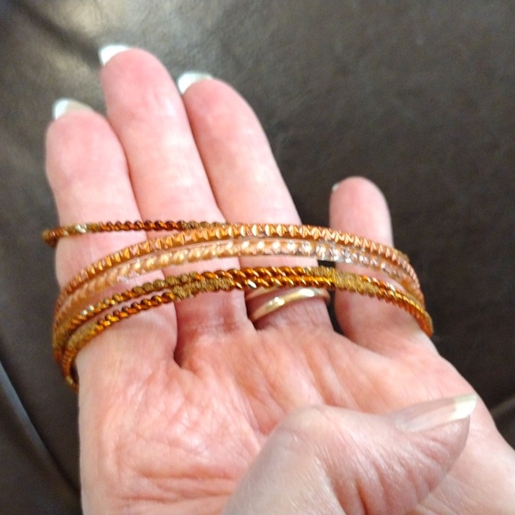 Ipsy Wild & Free Makeup Bag and Goodies - Picture 8 of 11